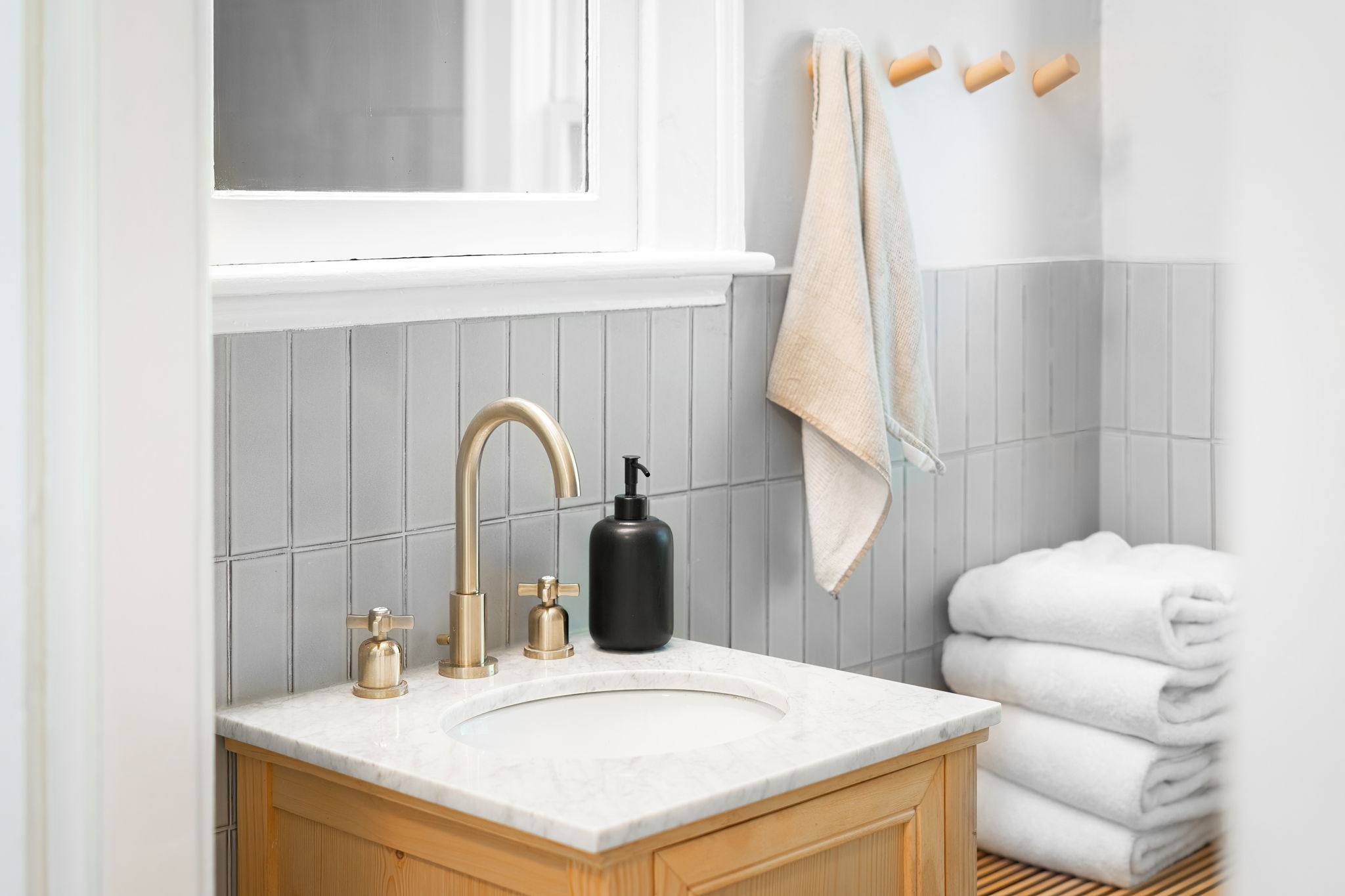 Bathroom Vanity